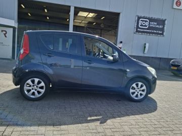 Opel Agila